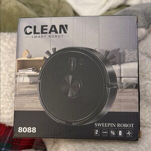 Smart Robot Vacuum - Black